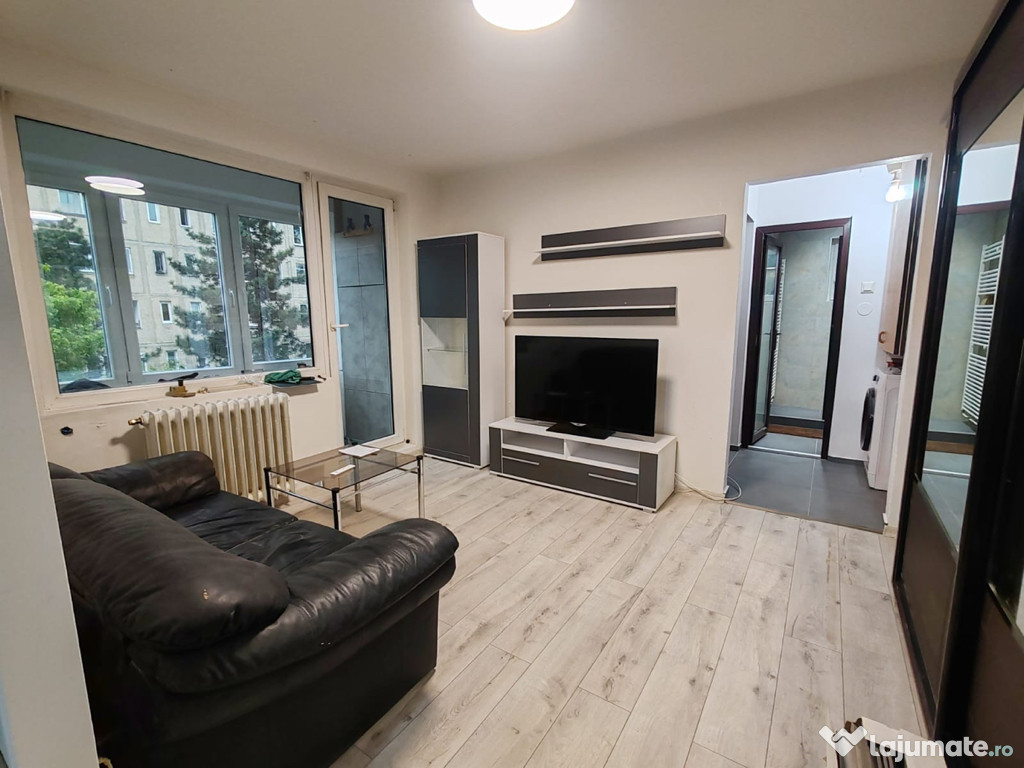 Apartament 2 camere renovat 40 m² balcon etaj 3 Gheorgheni