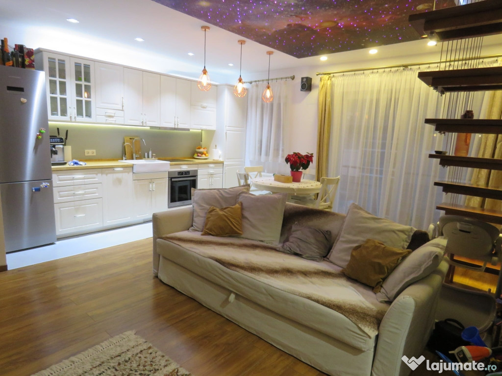 Apartament 3 camere, boxa, garaj