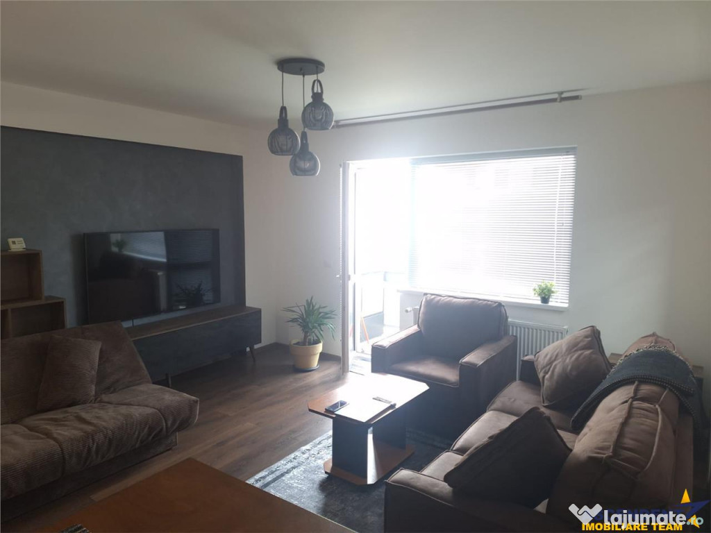 Studio de , mobilat, utilat, balcon, loc parcare, Tractorul