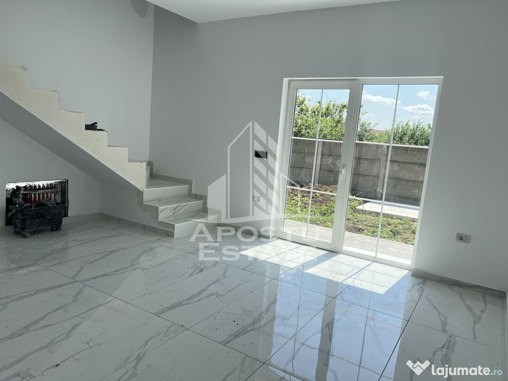 Duplex P+ E, in Sanandrei