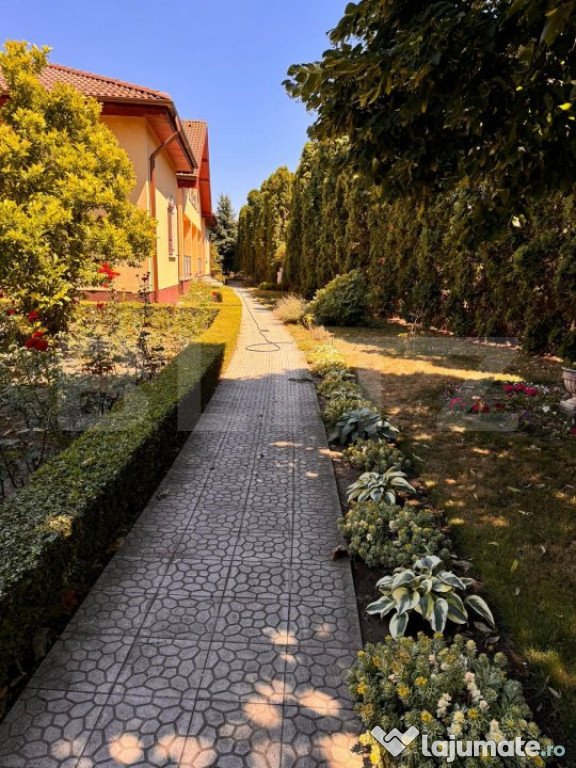 Vila Exclusivistă cu Piscină–Un Colț de Rai, 2217 mp te