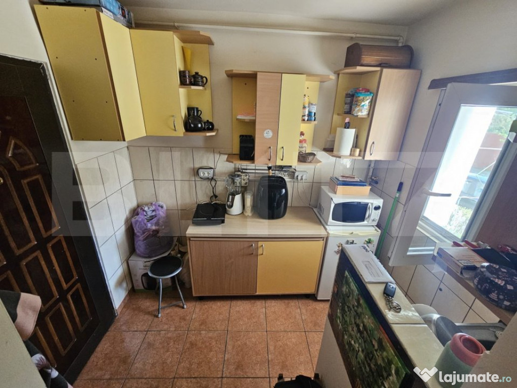 Garsoniera de vanzare, 18 mp, zona Buziasului