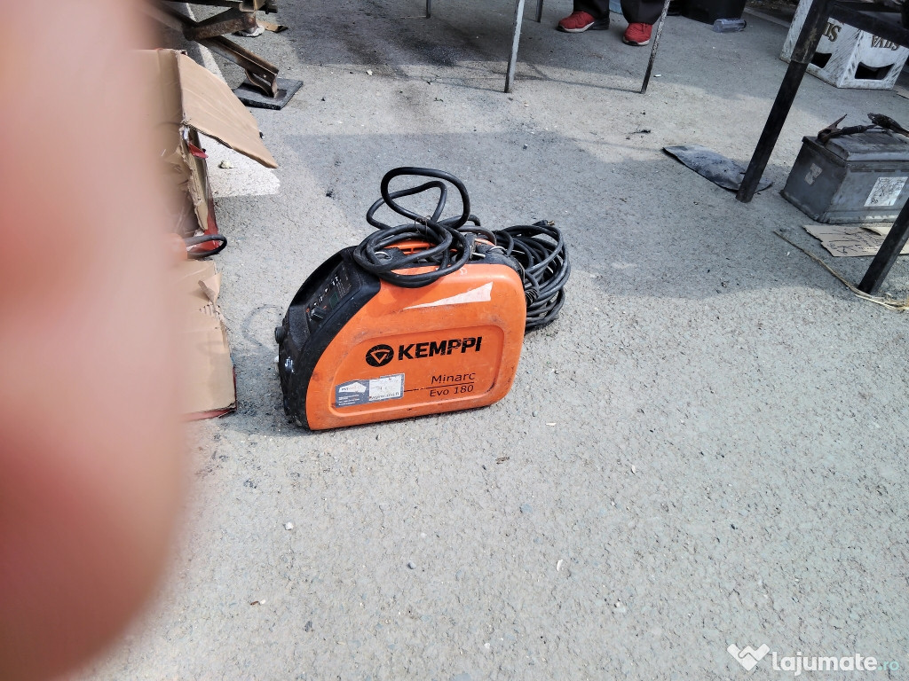 Vând aparat de sudura kemppi miniarc evo 180