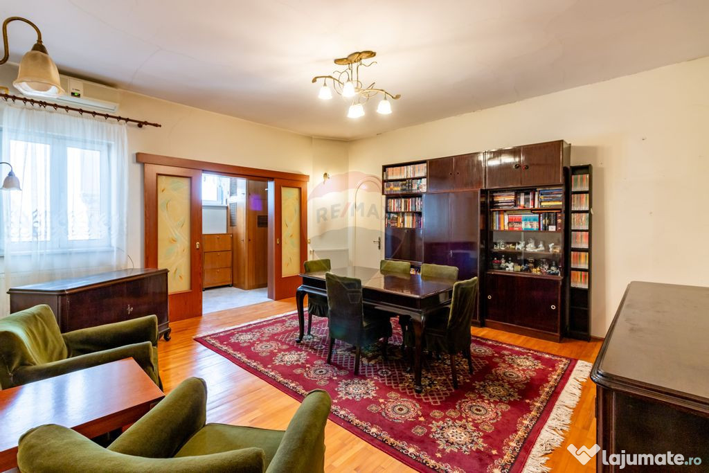 Apartament 5 camere, Parter integral in vila P+1, zona Fe...