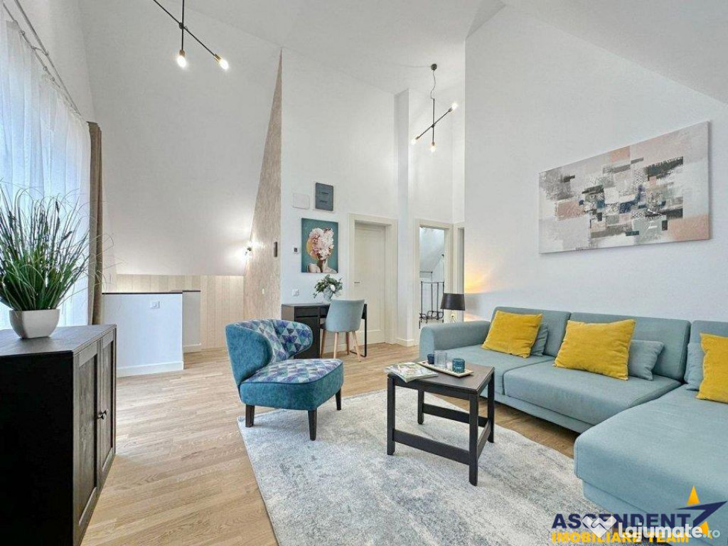 Penthouse cu scara interioara, Central, Chiville, garaj subt