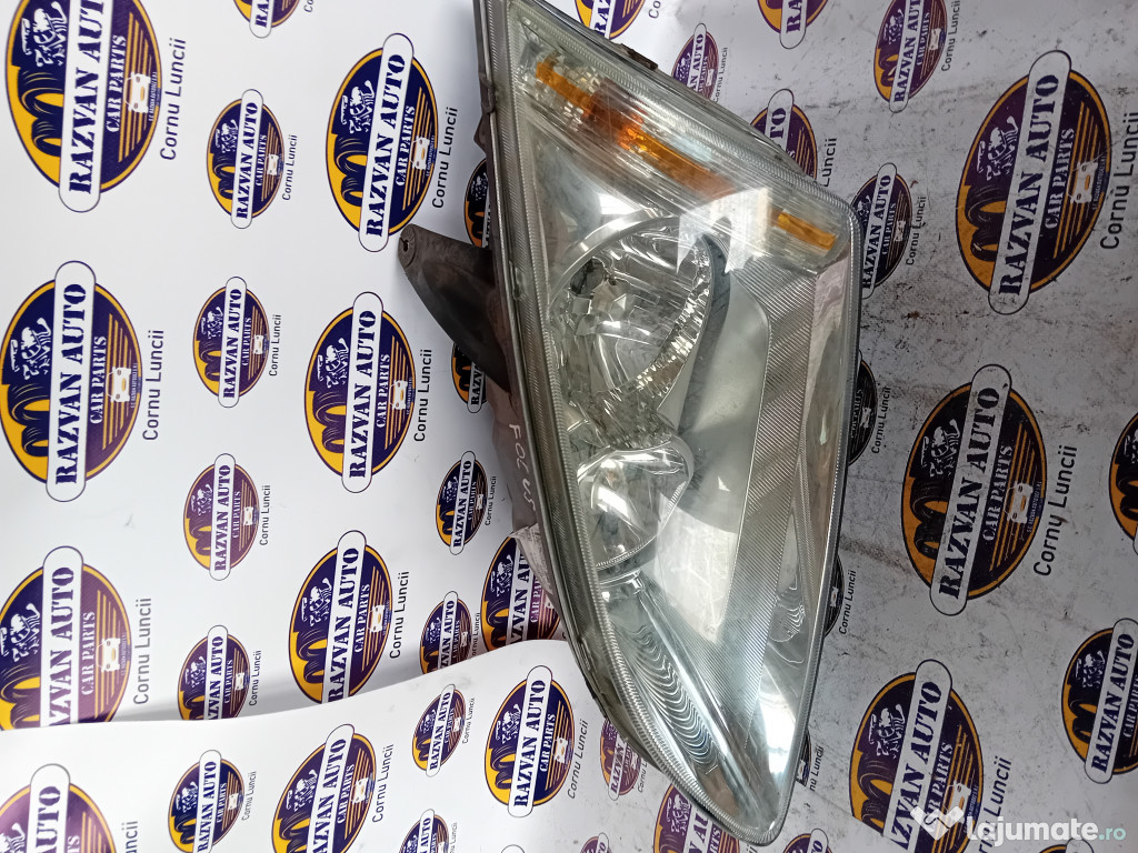 Far Stanga Halogen Ford Focus 2 2006
