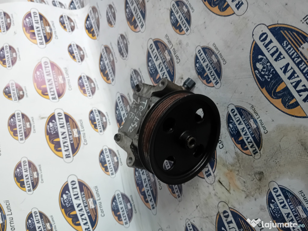 Pompa servodirectie Ford Focus 2 1.5 Benzina 2010