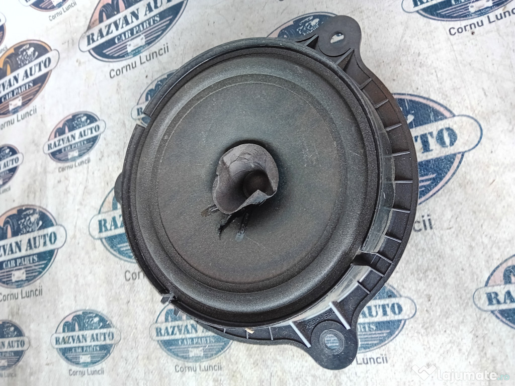 Boxa dreapta fata Nissan Qashqai 2011