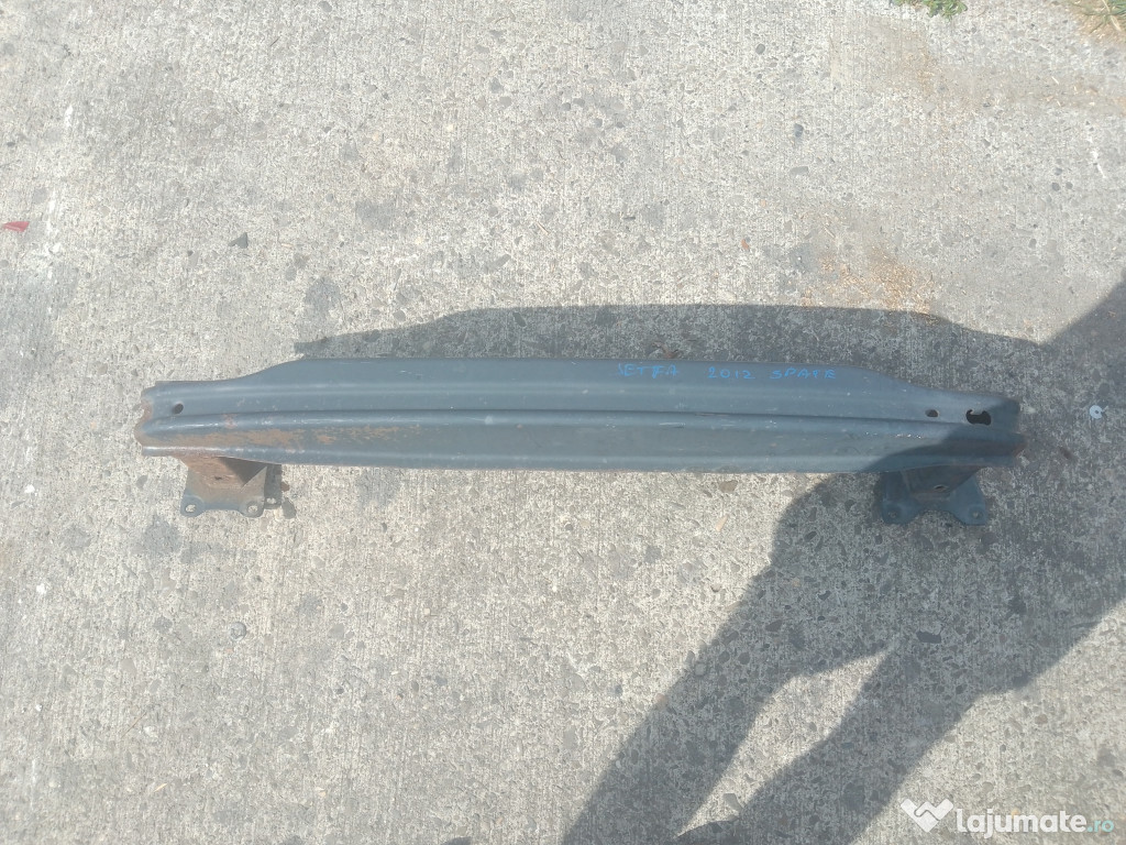 Intaritura bara spate Volkswagen Jetta 1.6 Motorina 2012