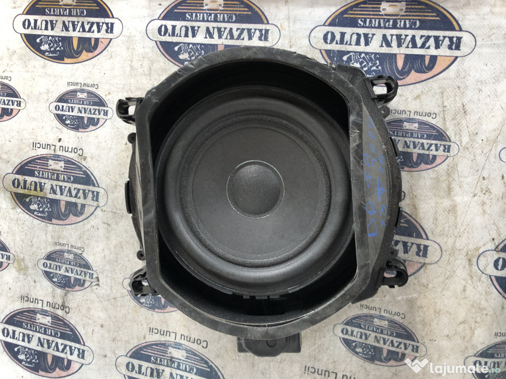 Boxa podea dreapta BMW X3 F25 2014