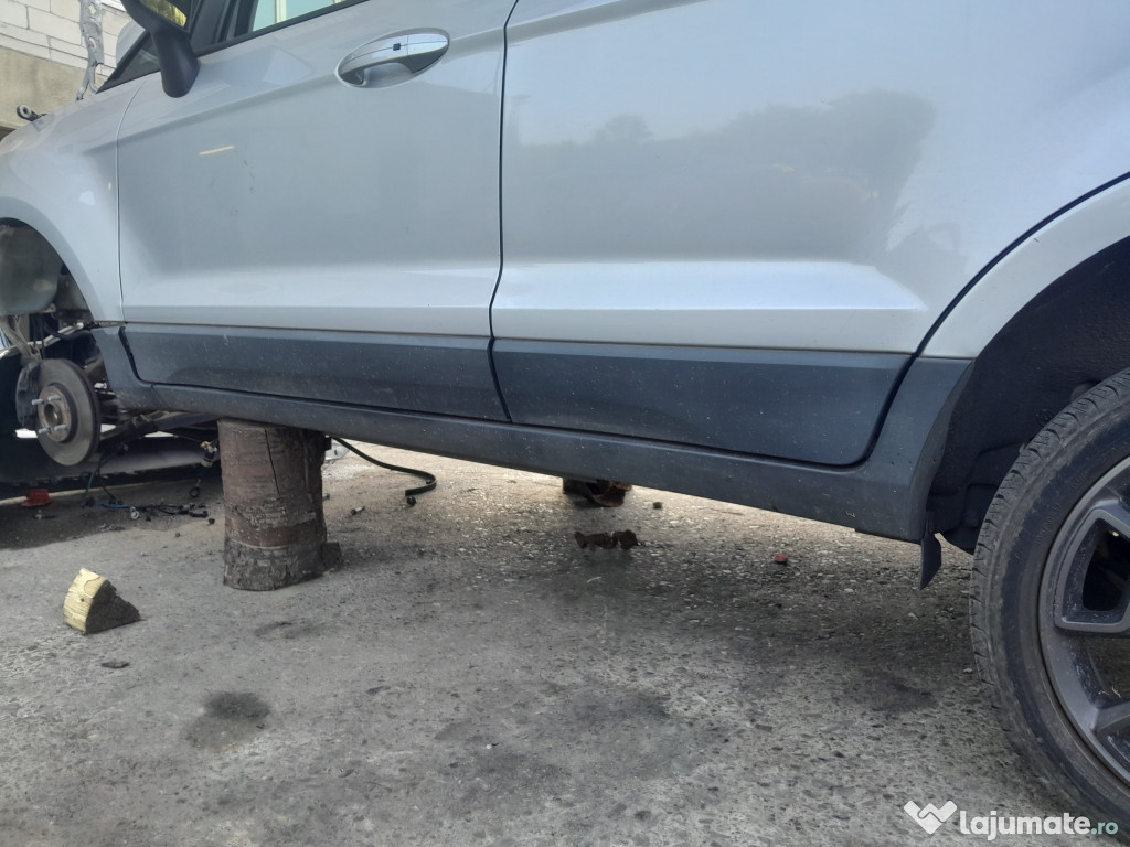 Prag stanga plastic Ford Ecosport 2015