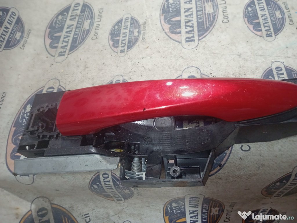 Maner exterior stanga spate Renault Kadjar 2016