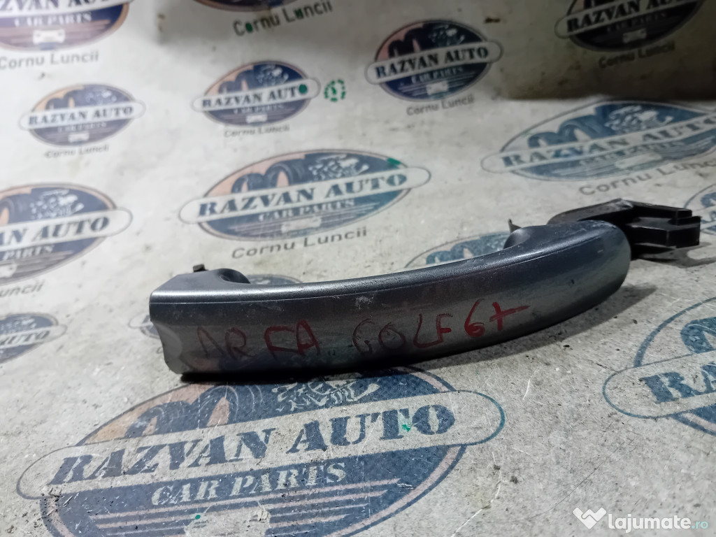 Maner exterior dreapta fata Volkswagen Golf 6 Plus 2010