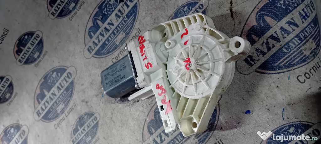 Motoras macara dreapta spate Volkswagen Sharan 2012