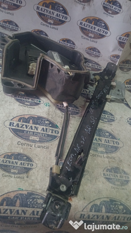 Macara geam dreapta spate Seat Leon 2007