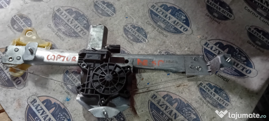Macara geam dreapta spate Renault Captur 2013