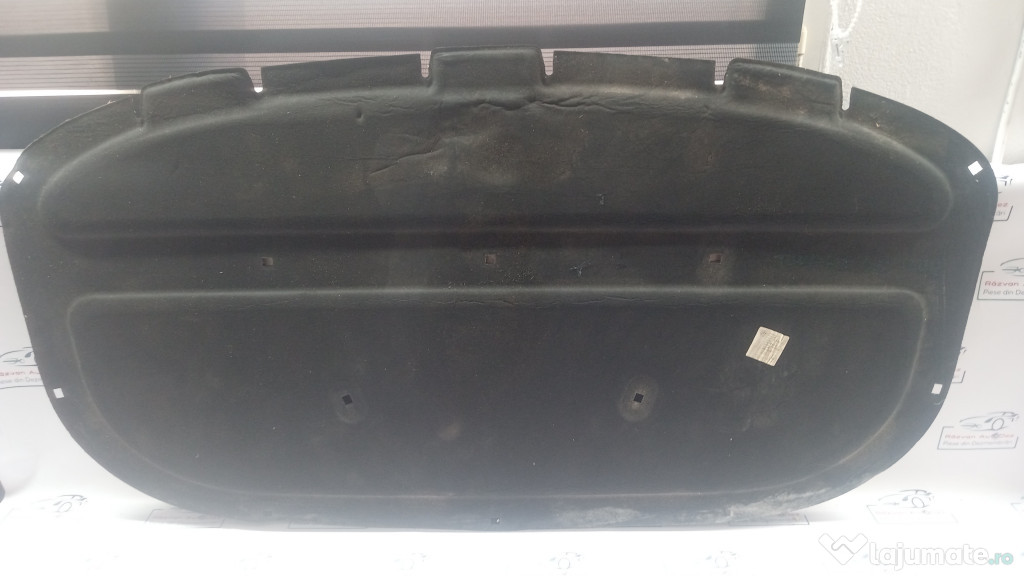 Pâsla capotă Volkswagen Touareg 2012