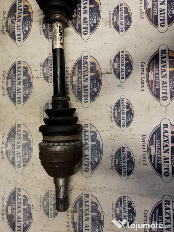 Planetara stanga fata Opel Insignia A 1.6 Motorina 2014