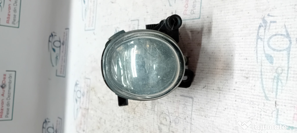 Proiector stanga Audi A6 C7 2012