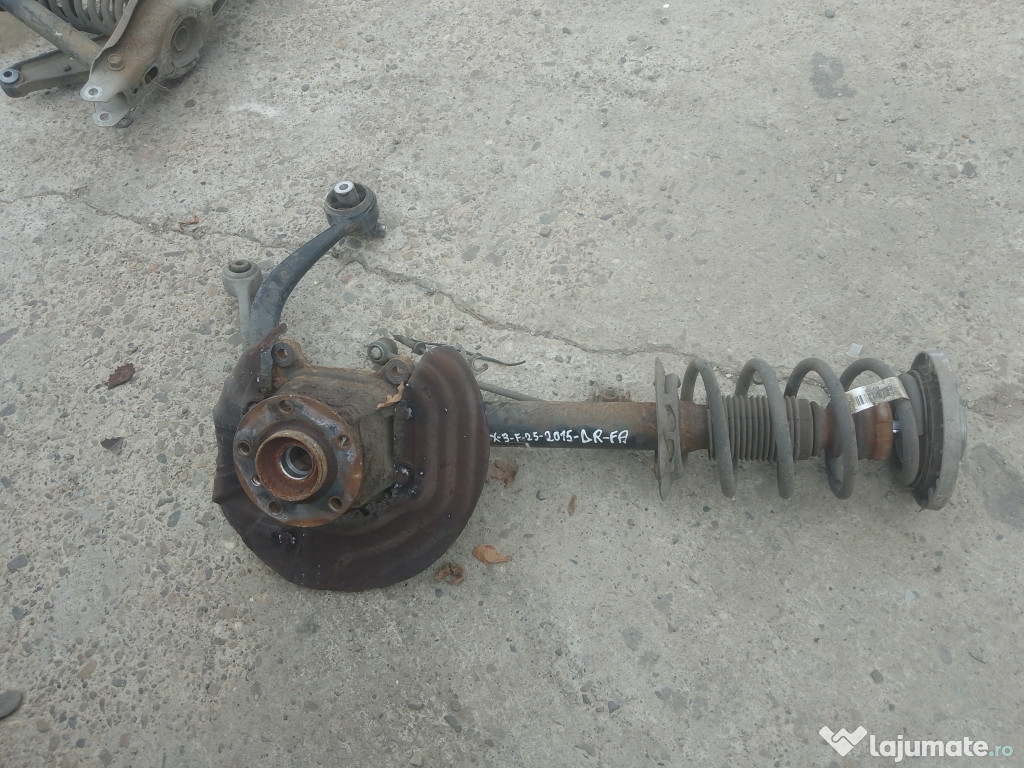 Fuzeta cu amortizor dreapta fata BMW X3 F25 2.0 Motorina 2013