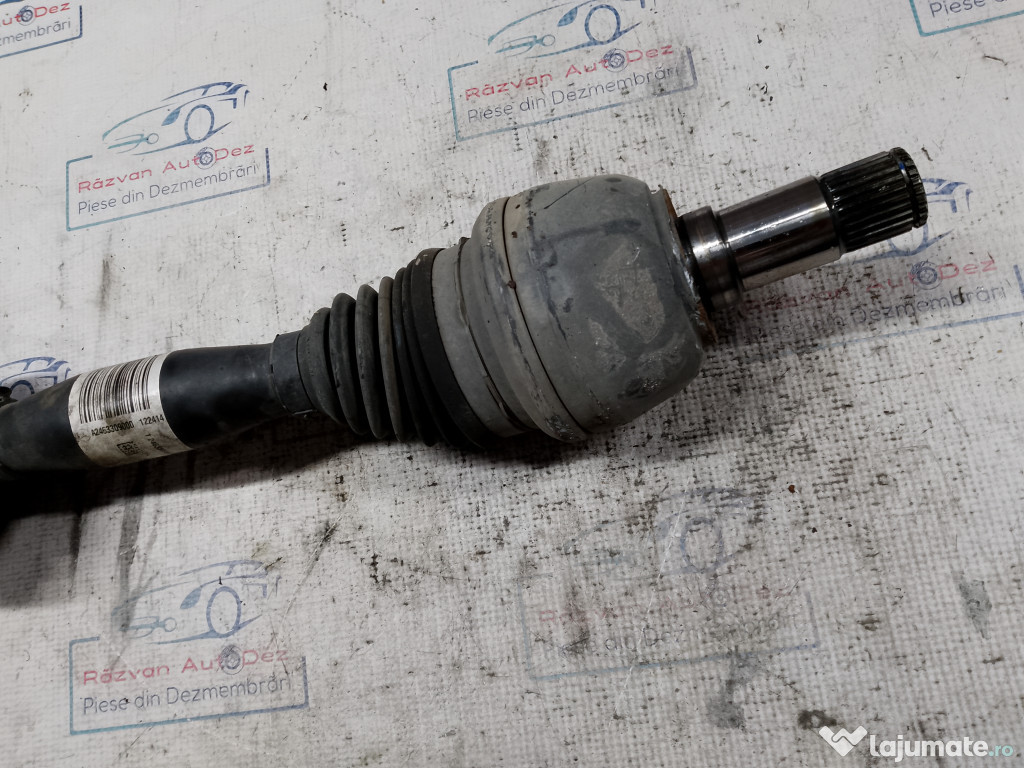 Planetara stanga fata Mercedes A-Class 1.5 Motorina 2014