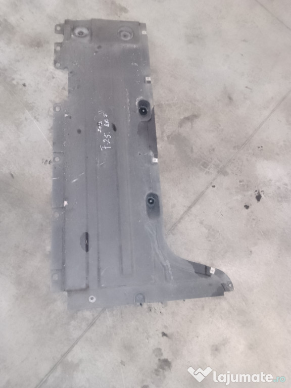 Scut lateral dreapta BMW X3 F25 2.0 Motorina 2014