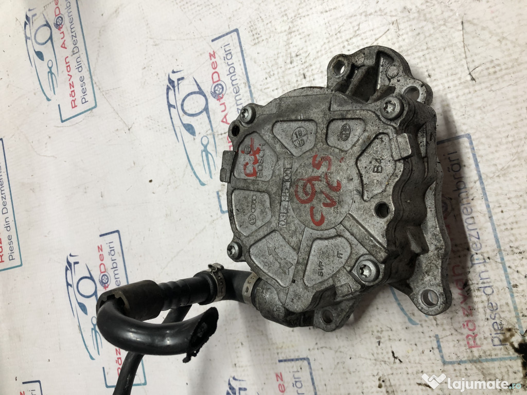 Pompa vacuum Audi Q5 2010