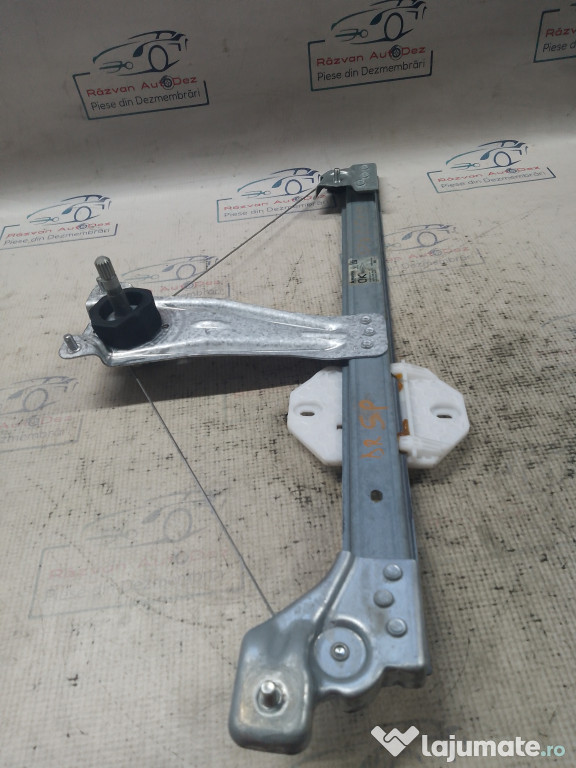 Macara geam dreapta spate Dacia Sandero 2 2017
