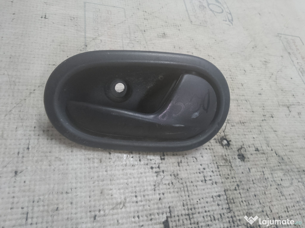 Maner interior dreapta spate Dacia Logan Mcv 2015