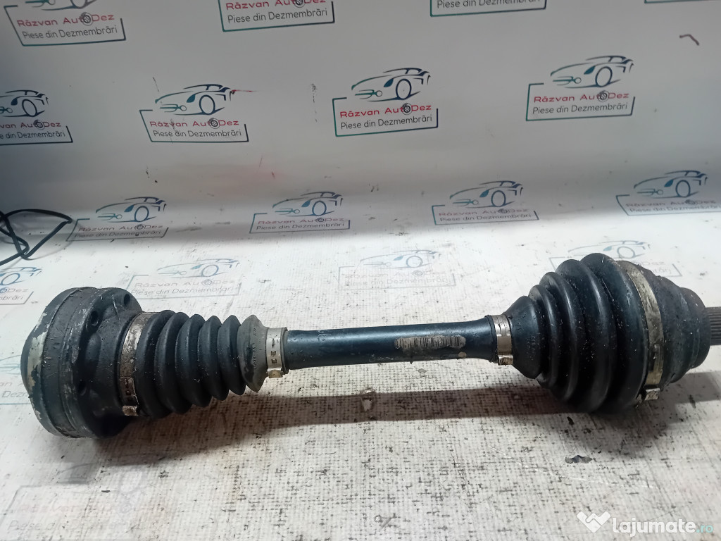 Planetara stanga fata Volkswagen Golf 5 1.9 Motorina 2008