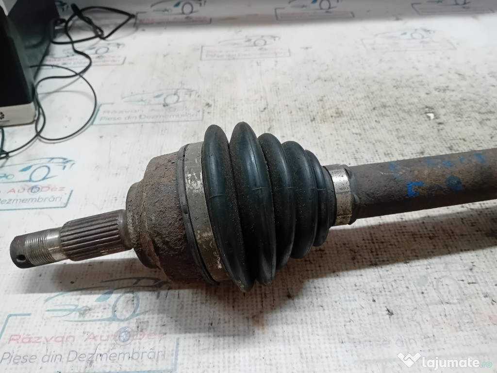 Planetara stanga fata Peugeot 508 1.6 2012