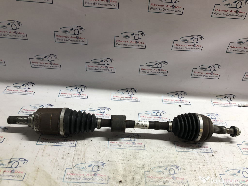 Planetara stanga fata Dacia Duster 1.6 Benzina 2019