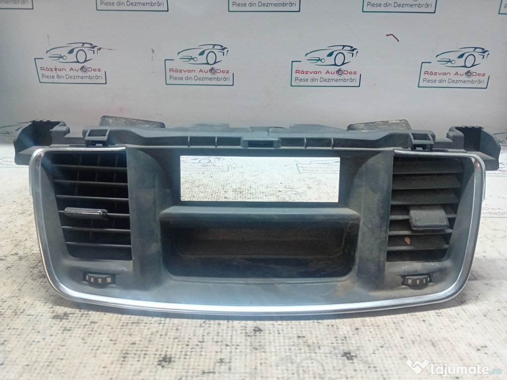 Grila ventilatie centrala Peugeot 508 2012