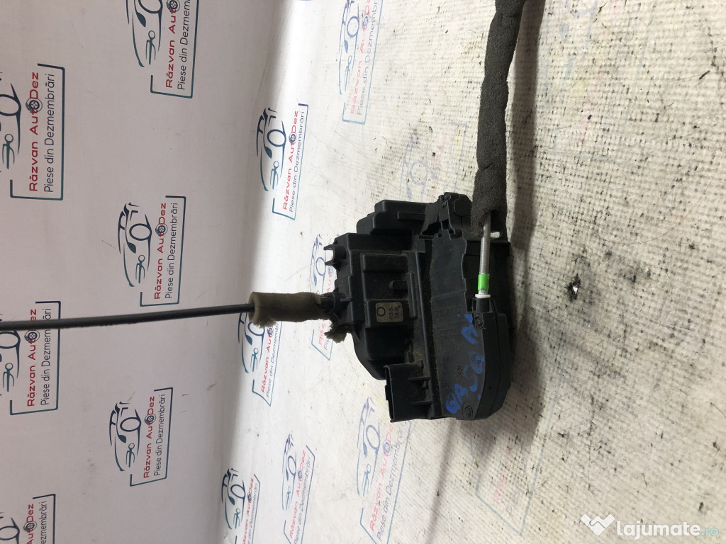 Broasca stanga spate Nissan Qashqai 2011