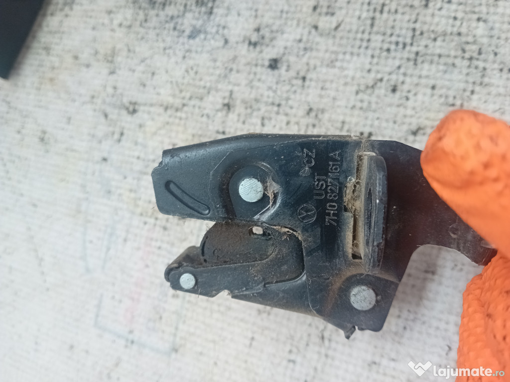 Broasca hayon Volkswagen Caddy 2009