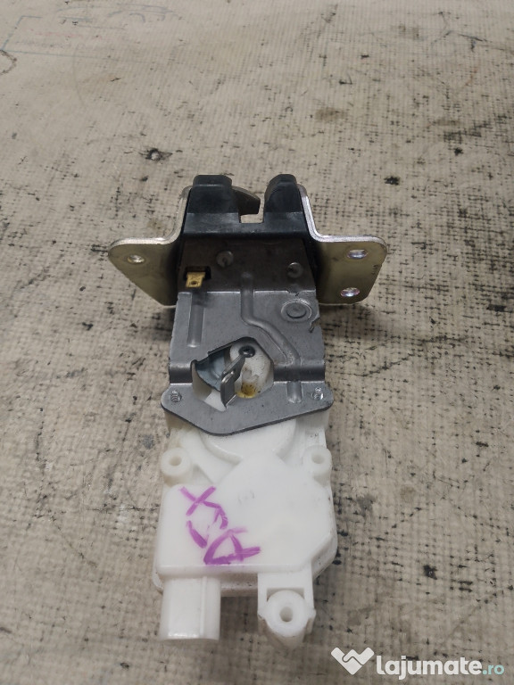 Broasca hayon Mitsubishi ASX 2012