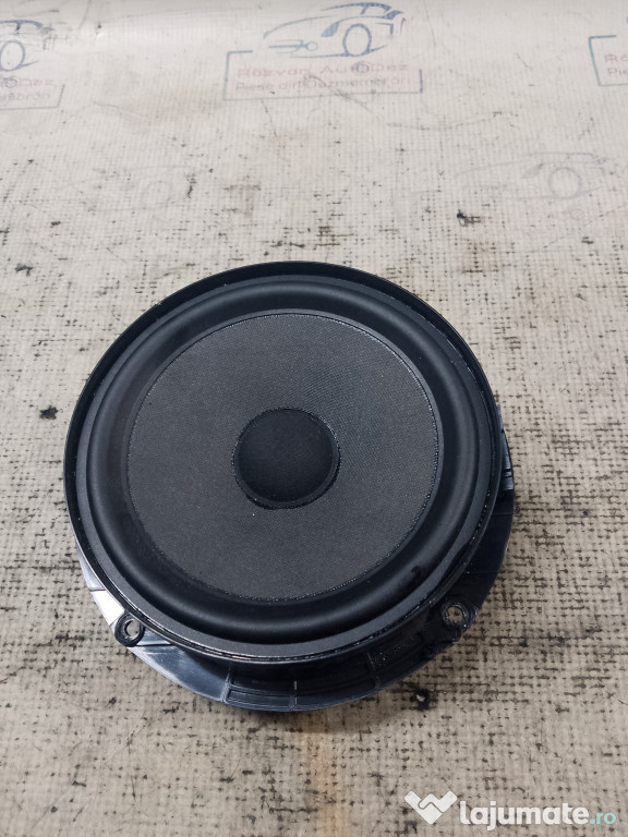 Boxa stanga fata Skoda RAPID 2013