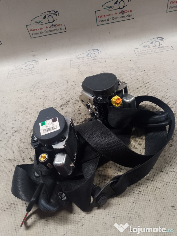 Set Centuri fata cu capsa Mercedes B-Class 2008