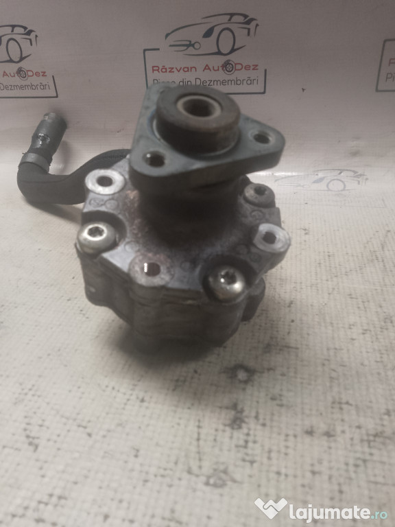 Pompa servodirectie Volkswagen Touareg 3.0 2012