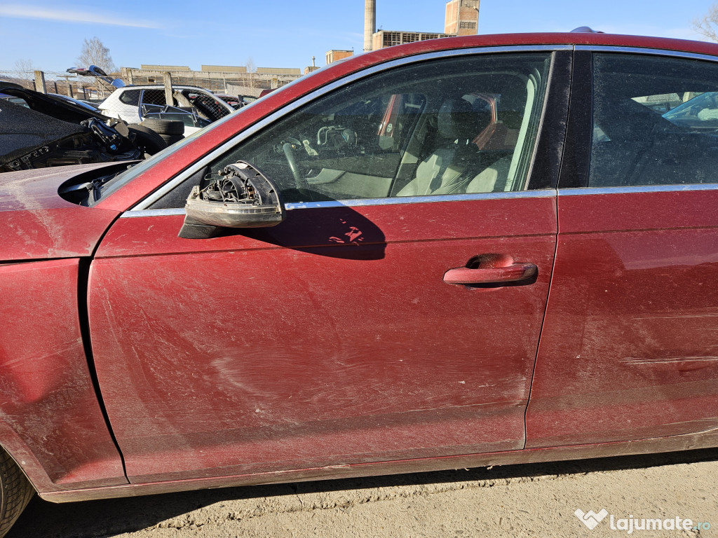 Usa stanga fata Audi A4 B9 2017