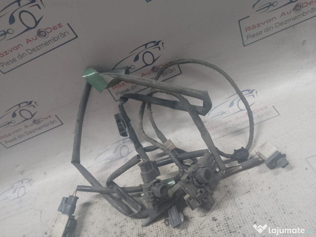 Senzori parcare spate plus instalație Mazda 6 2015