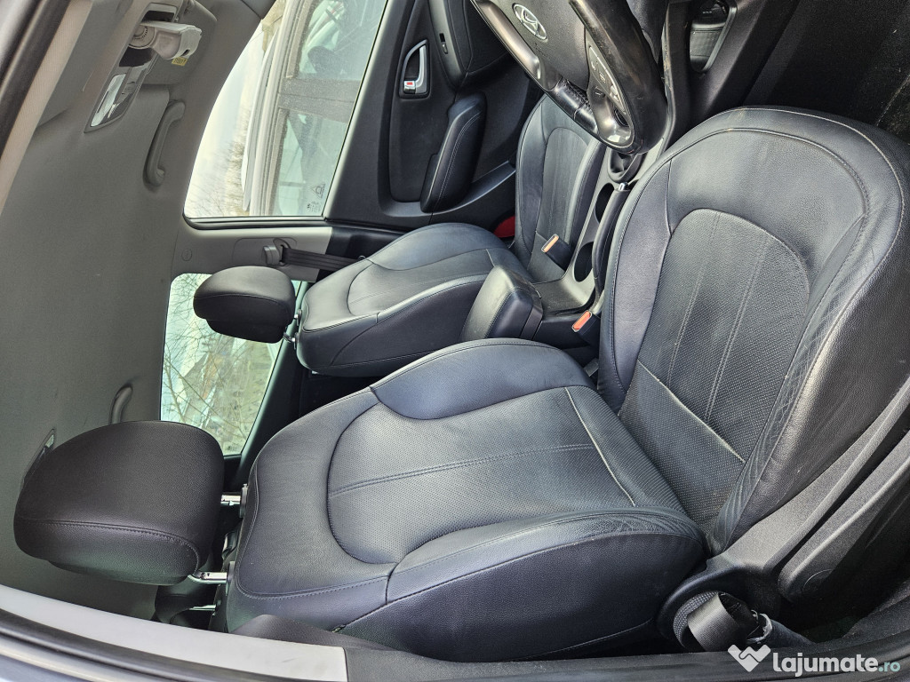 Interior Complet Piele Și Material Textil Hyundai ix35 2012