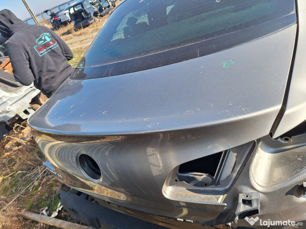 Hayon Volkswagen Passat CC 2010