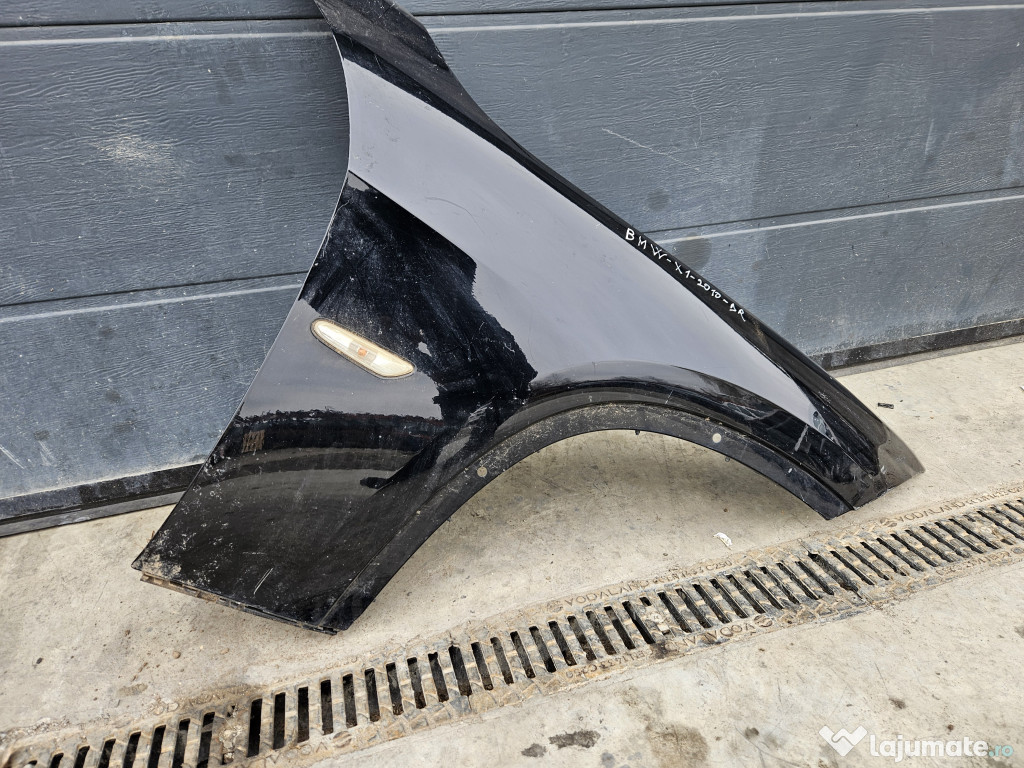 Aripa Dreapta Fata BMW X1 2010