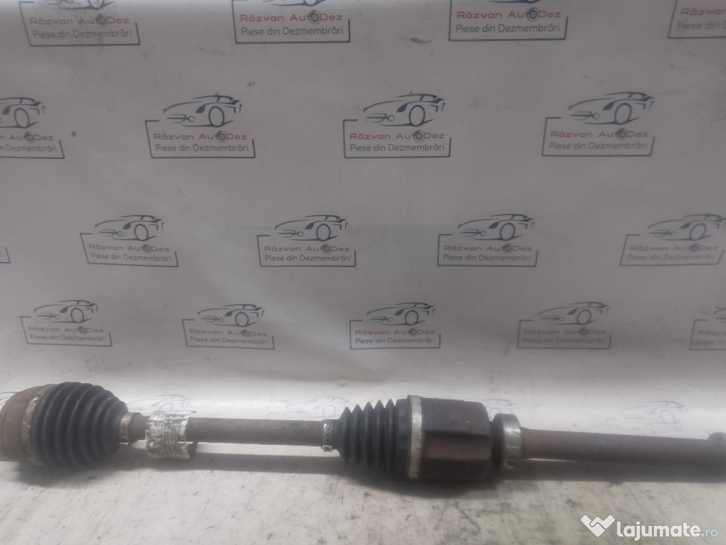 Planetara dreapta fata Dacia Duster 1.5 2013