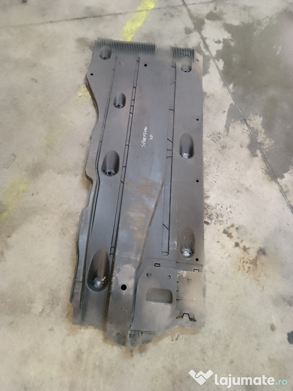 Scut lateral dreapta Volkswagen Sportsvan 2.0 Motorina 2014