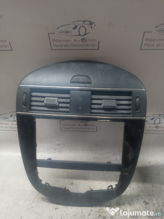 Grila ventilatie centrala Nissan Pulsar 2015