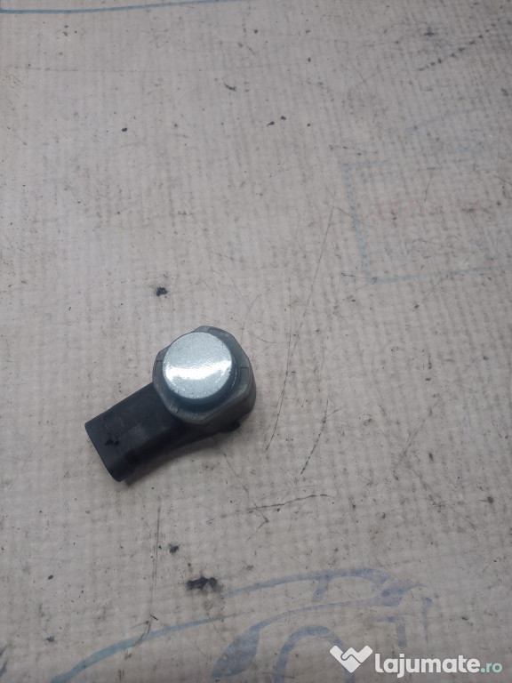 Senzori parcare spate Volkswagen Passat CC 2011