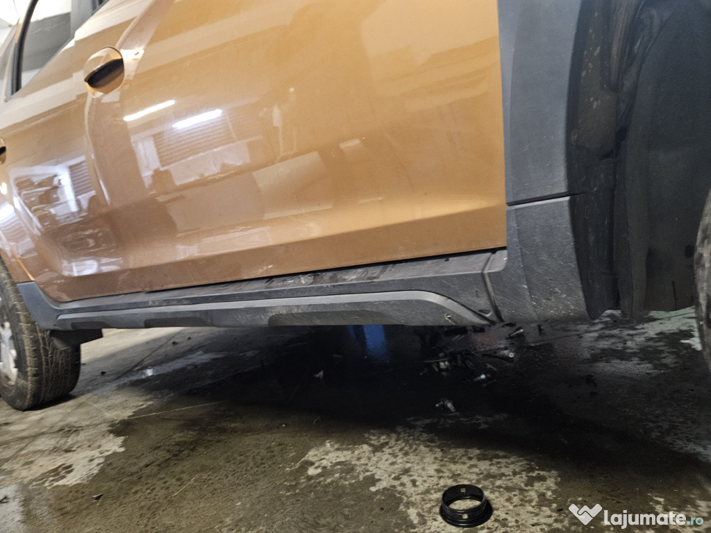 Prag dreapta plastic Dacia Duster 2019