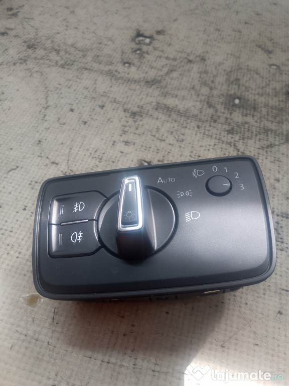 Bloc lumini Volkswagen Passat B8 2016